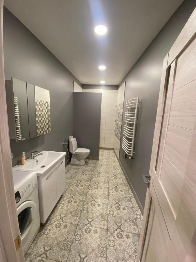 Vodna White Apartment リヴィウ エクステリア 写真