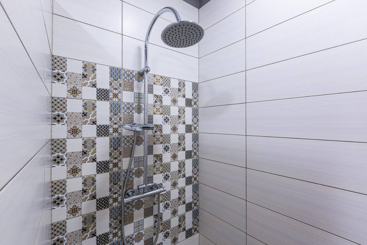Vodna White Apartment リヴィウ エクステリア 写真