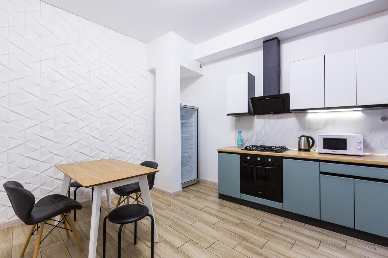 Vodna White Apartment リヴィウ エクステリア 写真
