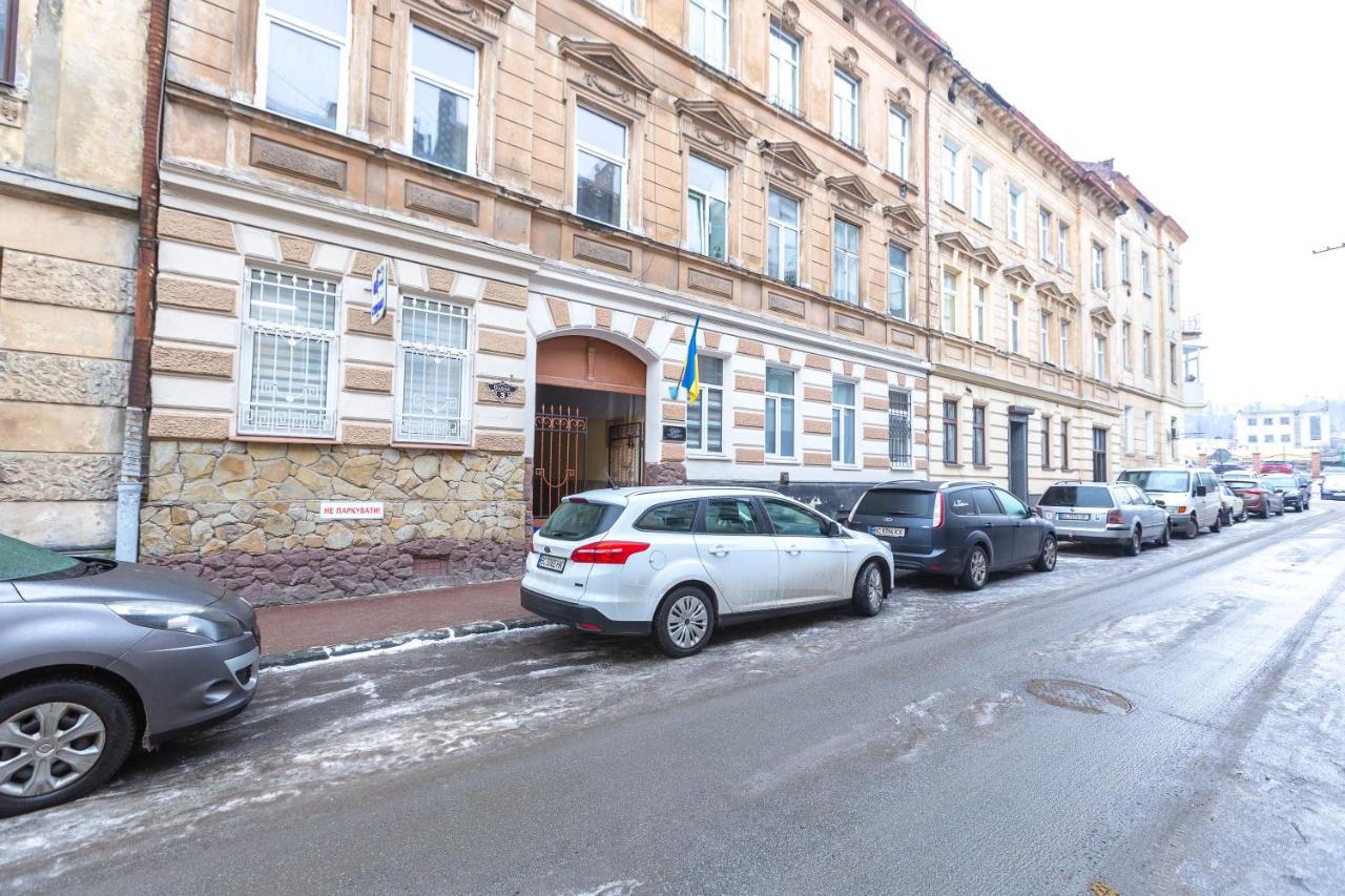 Vodna White Apartment リヴィウ エクステリア 写真