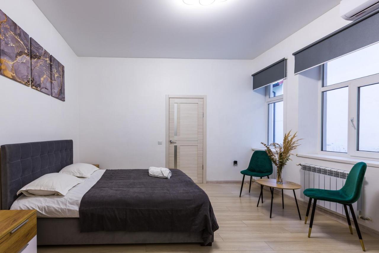 Vodna White Apartment リヴィウ エクステリア 写真